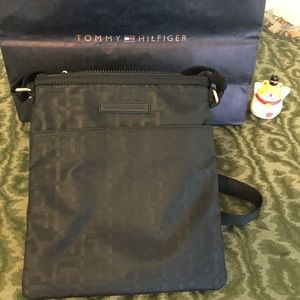 Tommy Hilfiger Crossbody bag